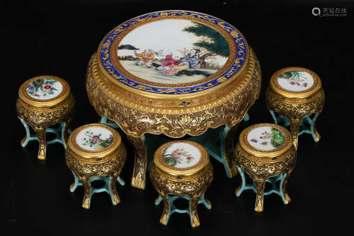 SET OF QIANLONG MARK ENAMELED GLAZE TABLE&CHIARS