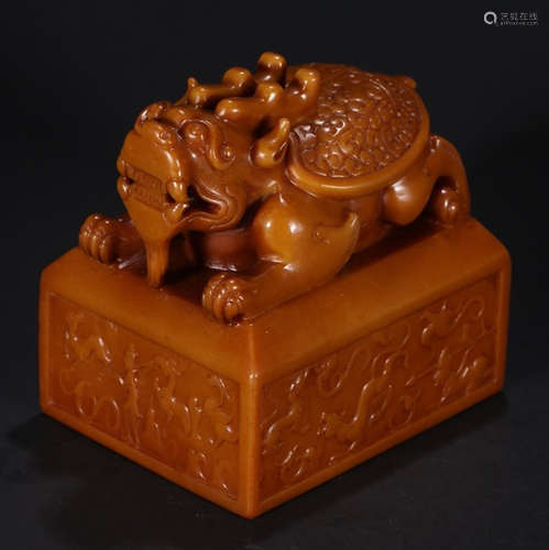 HETIAN YELLOW JADE BEAST SEAL