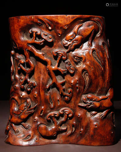 BAMBOO CARVED DRAGON PATTERN BRUSH POT