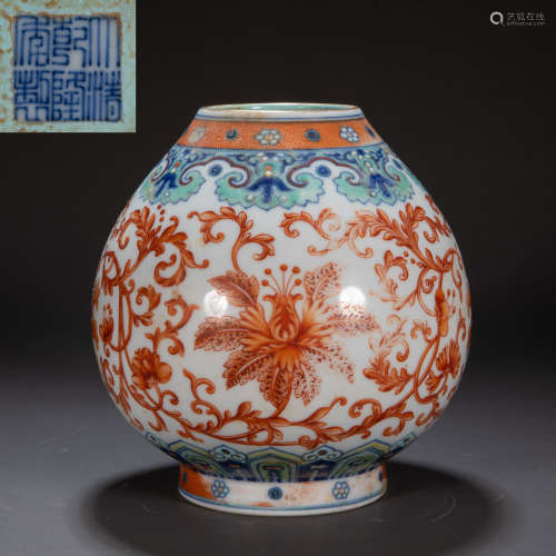 CHINESE QING DYNASTY COLORFUL JAR