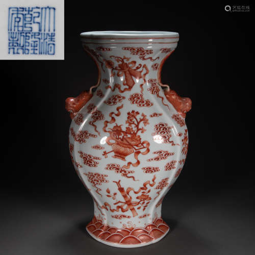 CHINESE QING DYNASTY MULTICOLORED VASE