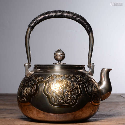 CHINESE STERLING SILVER HANDLE POT