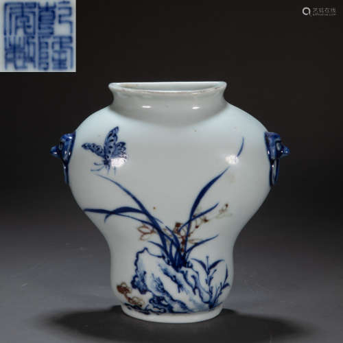 CHINESE QING DYNASTY BLUE AND WHITE FLAT BOTTLE