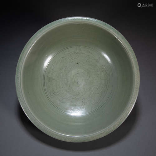 CHINESE CELADON BASIN, FIVE DYNASTIES PERIOD