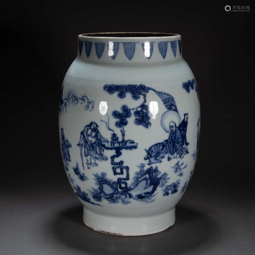 CHINESE QING DYNASTY BLUE AND WHITE JAR