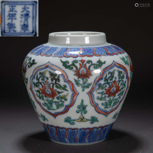 CHINESE MULTICOLORED JAR, QING DYNASTY