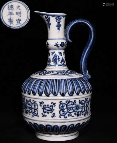 XUANDE MARK BLUE&WHITE GLAZE FLORAL PATTERN POT