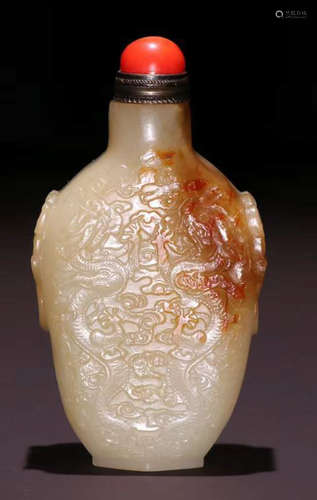 HETIAN JADE DRAGON PATTERN SNUFF BOTTLE