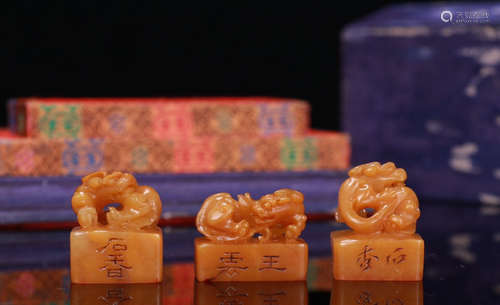 SET OF TIANHUANG STONE CARVED SEAL