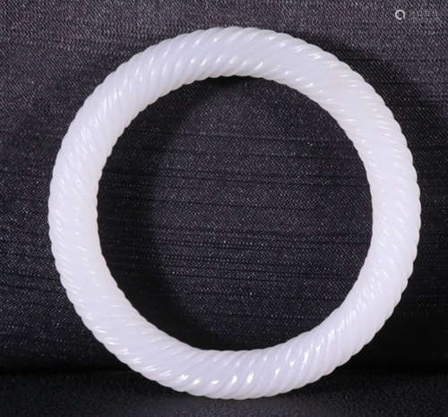 HETIAN JADE CARVED BANGLE