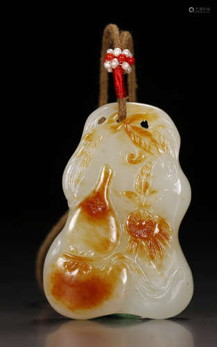 HETIAN JADE CARVED GOURD TABLET