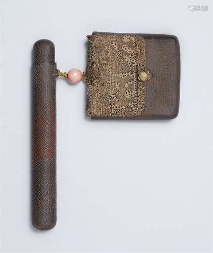 A leather tabako-ire. Late 19th century