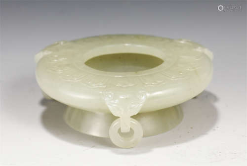 A CHINESE JADE CARVED POEM BURSH WASHER