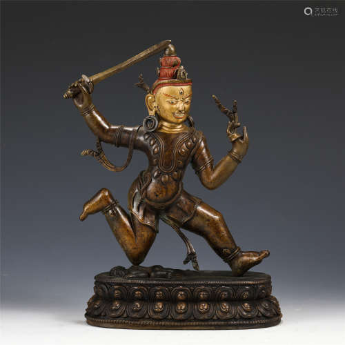 A CHINESE BRONZE GILT LACQUERED FIGURE OF BUDDHA