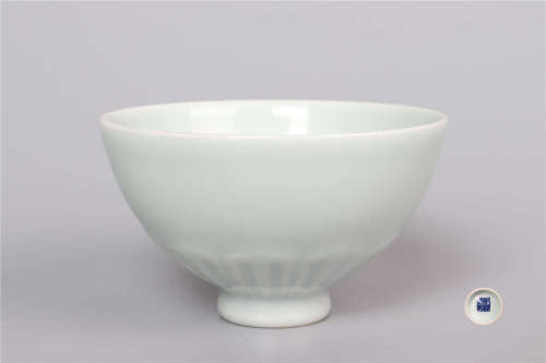 Lovely White Glaze Bowl with Dark Carved Floral Pattern