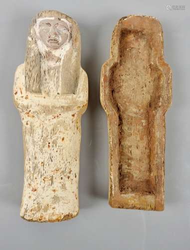 微型石棺.木雕雕花，有多色遗迹。长：20.5厘米。