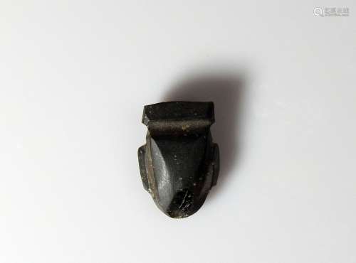 代表心脏的护身符 Ib黑曜石1.9厘米古埃及二十六至三十朝后期