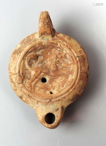 圆嘴油灯与狗的装饰D2型客车10厘米的赤陶罗马时期 北非公元二世纪