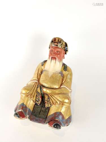 尊者.聚铬镀金赤陶.中国.十九世纪.原样.缺失。高：36厘米。
