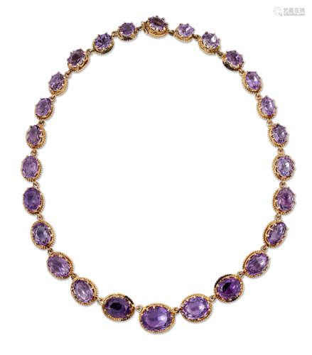 AN AMETHYST NECKLACE