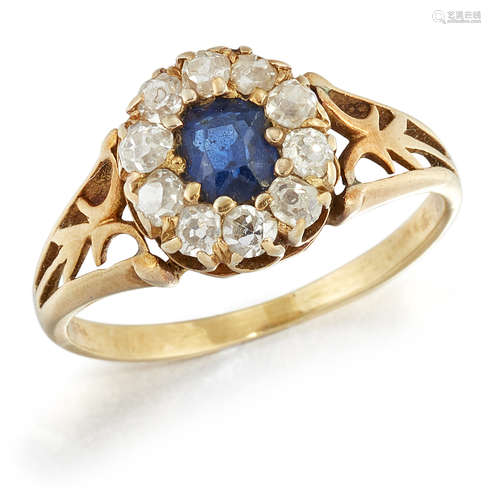 A 19TH CENTURY SAPPHIRE AND DIAMOND CLUSTER RING