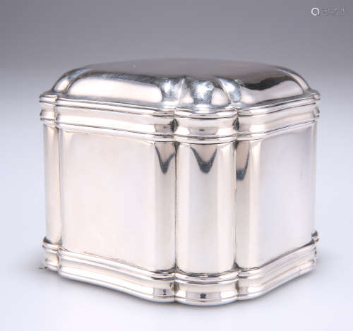 A DUTCH SILVER BISCUIT BOX