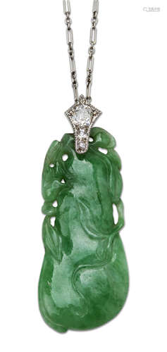 A JADE AND DIAMOND PENDANT ON CHAIN