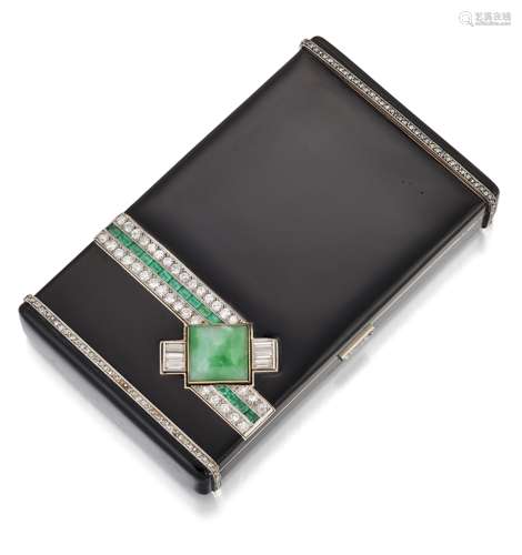 AN ART DECO 18 CARAT GOLD BLACK ENAMEL, JADE AND GEM SET COM...