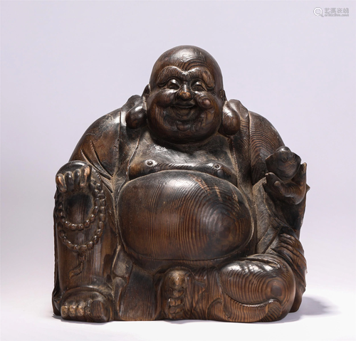 A CHINESE WOOD FIGURE OF BUDDHA