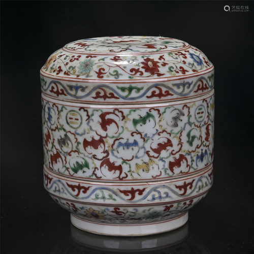 A CHINESE WUCAI PORCELAIN ROUGE CASE