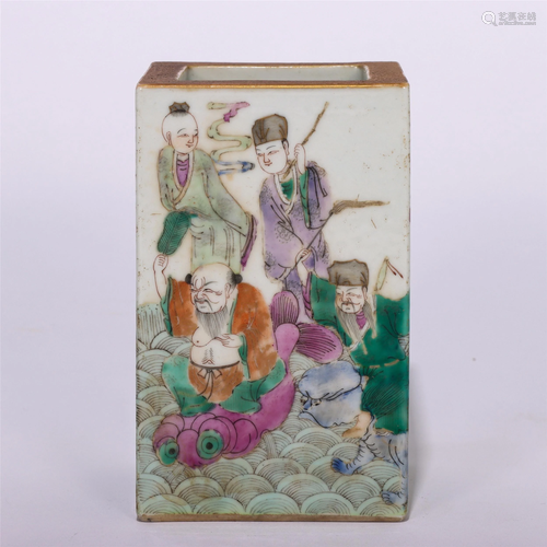 A CHINESE COLORFUL GLAZED PORCELAIN SQUARE BRUSH POT