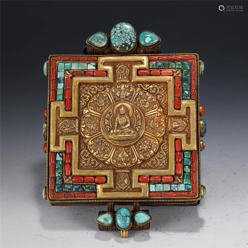 A CHINESE GILT BRONZE BUDDHIST SCRIPTURES BOX