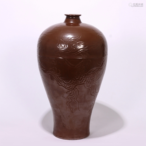 A CHINESE BROWN GLAZED PORCELAIN VASE