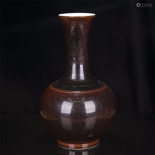 A CHINESE ZIJIN GLAZED PORCELAIN VASE