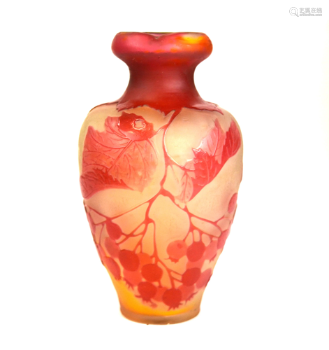 Galle Floral Form Top Red Berry Vase