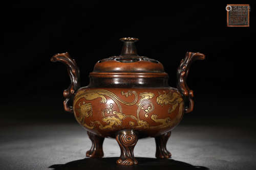 Ming Dynasty, Carved Gilded Ganoderma lucidum and Gragon Pat...