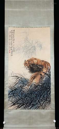 Vertical Painting ：Double Lions  by Gao Qifeng  , Modern Tim...