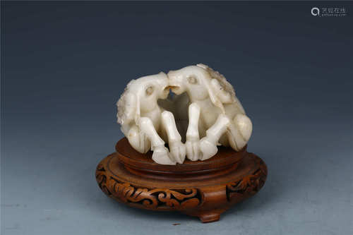 Old Hetian Jade Ox Ornament Symbolizing Good Luck and Happin...