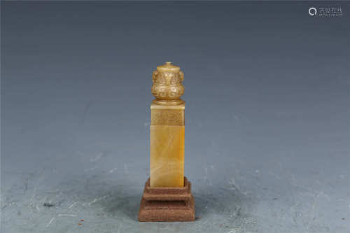 Old Collection. Shoushan Tianhuang Stone Seal