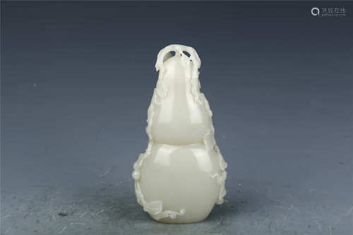 Hetian Jade Gourd-shaped Vase