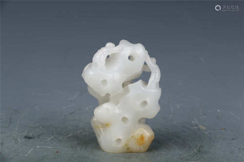 Hetian Jade Ornament