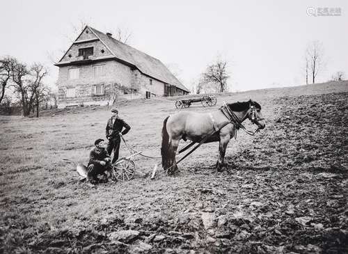 λ Robert Dowling (British 20th/21st century)Plough