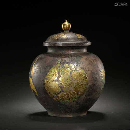 CHINESE SILVER POT  PARTIALLY GILTED, TANG DYNASTY