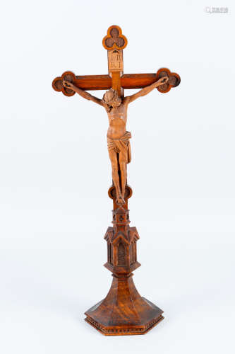 Table crucifix