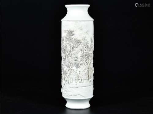 素胎白釉雕瓷山水人物筒瓶