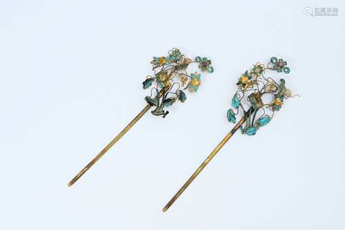 pair of chinese kingfisher feather silver hairpins