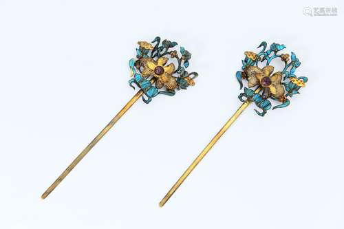 pair of chinese kingfisher feather silver hairpins