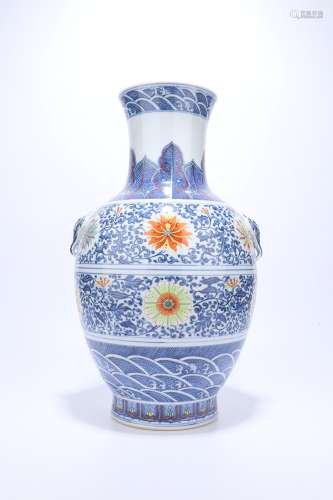 chinese blue and white famille-rose porcelain pot