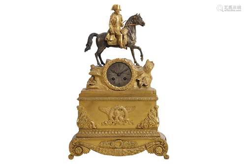 AN EARLY 19TH CENTURY FRENCH EMPIRE CLOCK DEPICTING NAPOLEON