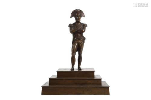 A 19TH CENTURY FRENCH BRONZE FIGURE OF NAPOLEON